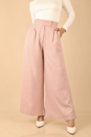 Pants boss blush