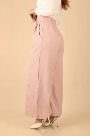Pants boss blush