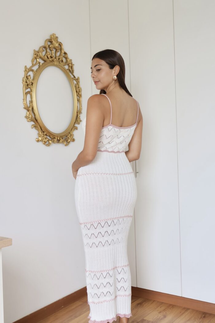 Maxi dress tejido rosa - Imagen 4