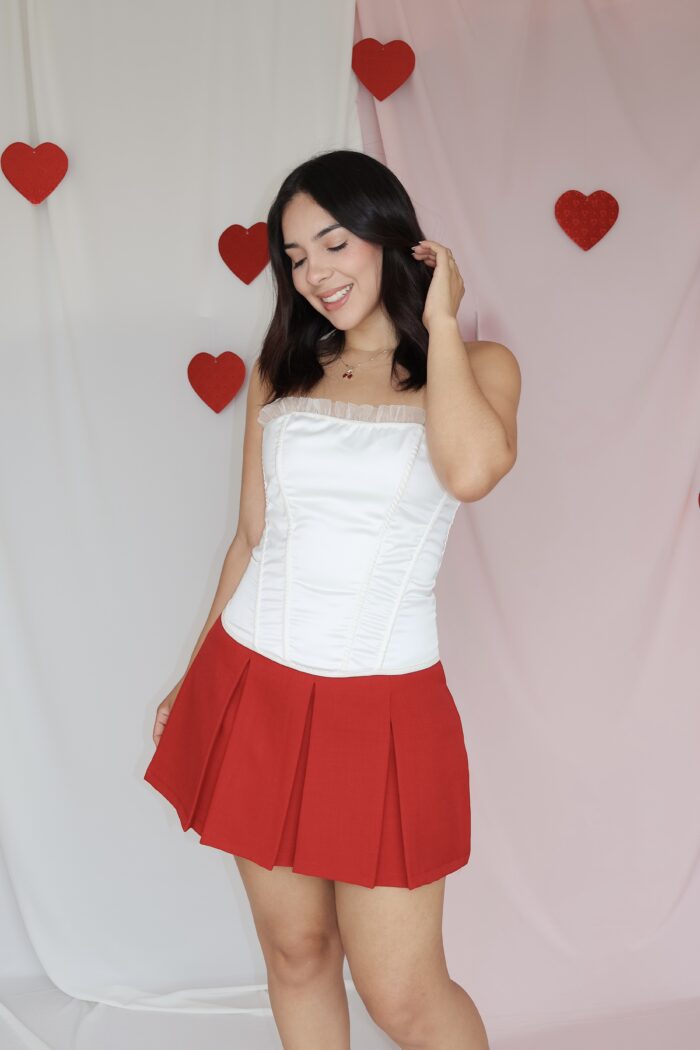 falda short plisado rojo