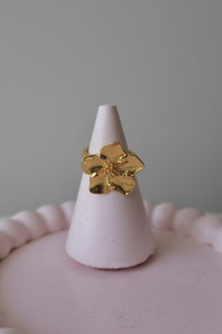 Flower ring