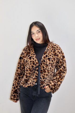 Abrigo print leopardo