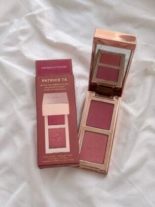PATRICK TA - MAJOR HEADLINES DOUBLE-TAKE CREME AND POWDER BLUSH -  SHE GOES TO THE GYM